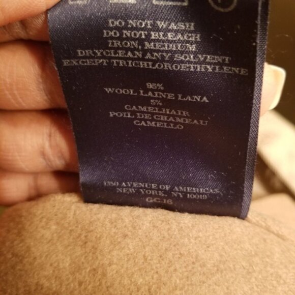 Vintage Burberry Classic Trench Coat (42 L) - Picture 6 of 8